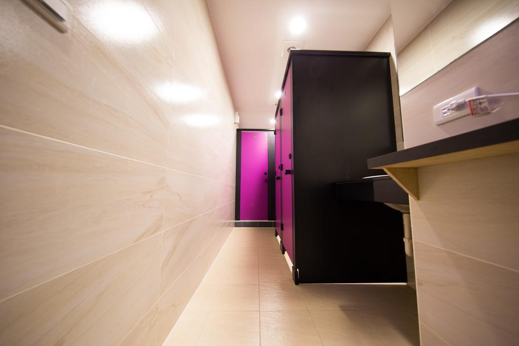 Sleepbox Hostel